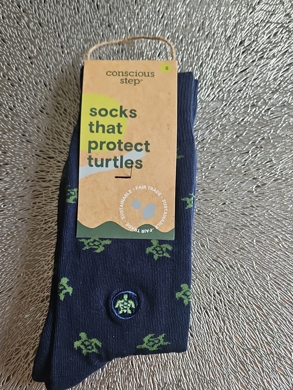 Conscious Step Navy Socks with Green Turtle Motif